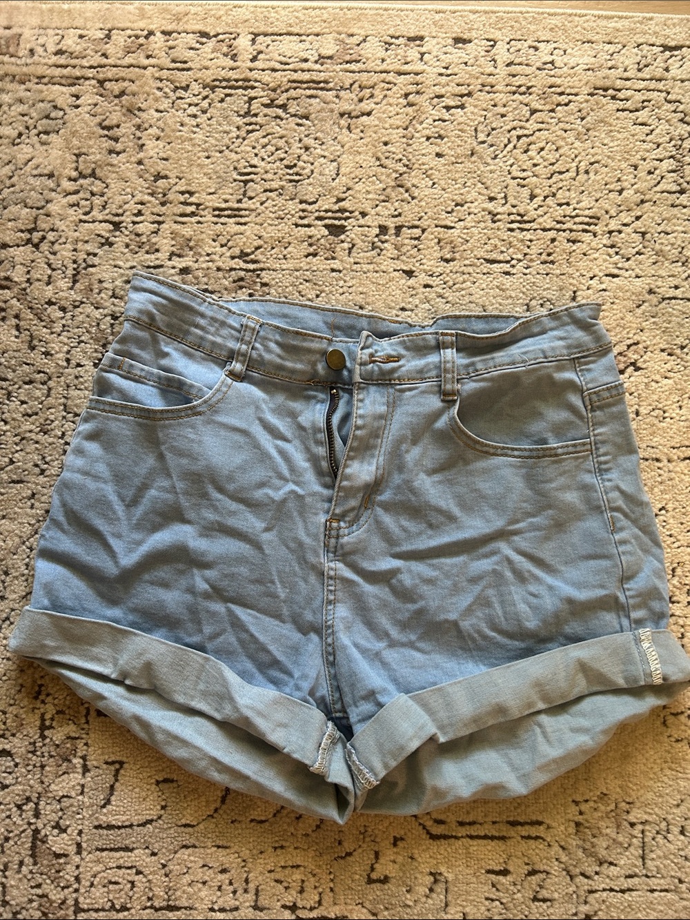 Women’s Light Blue Denim Roll-Cuff Shorts